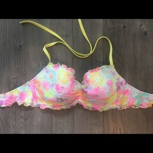 Victoria’s Secret bathing suit top